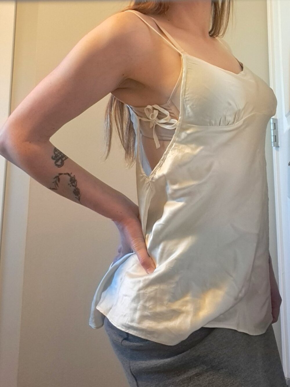 2000s 100% silk Victoria's Secret Camisole top